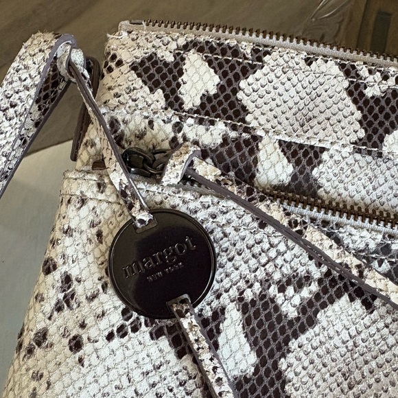 🤎🤍MARGOT NEW YORK LEATHER SNAKESKIN PRINT CROSSBODY BAG! SALE 🤎🤍 SALE - Picture 5 of 9
